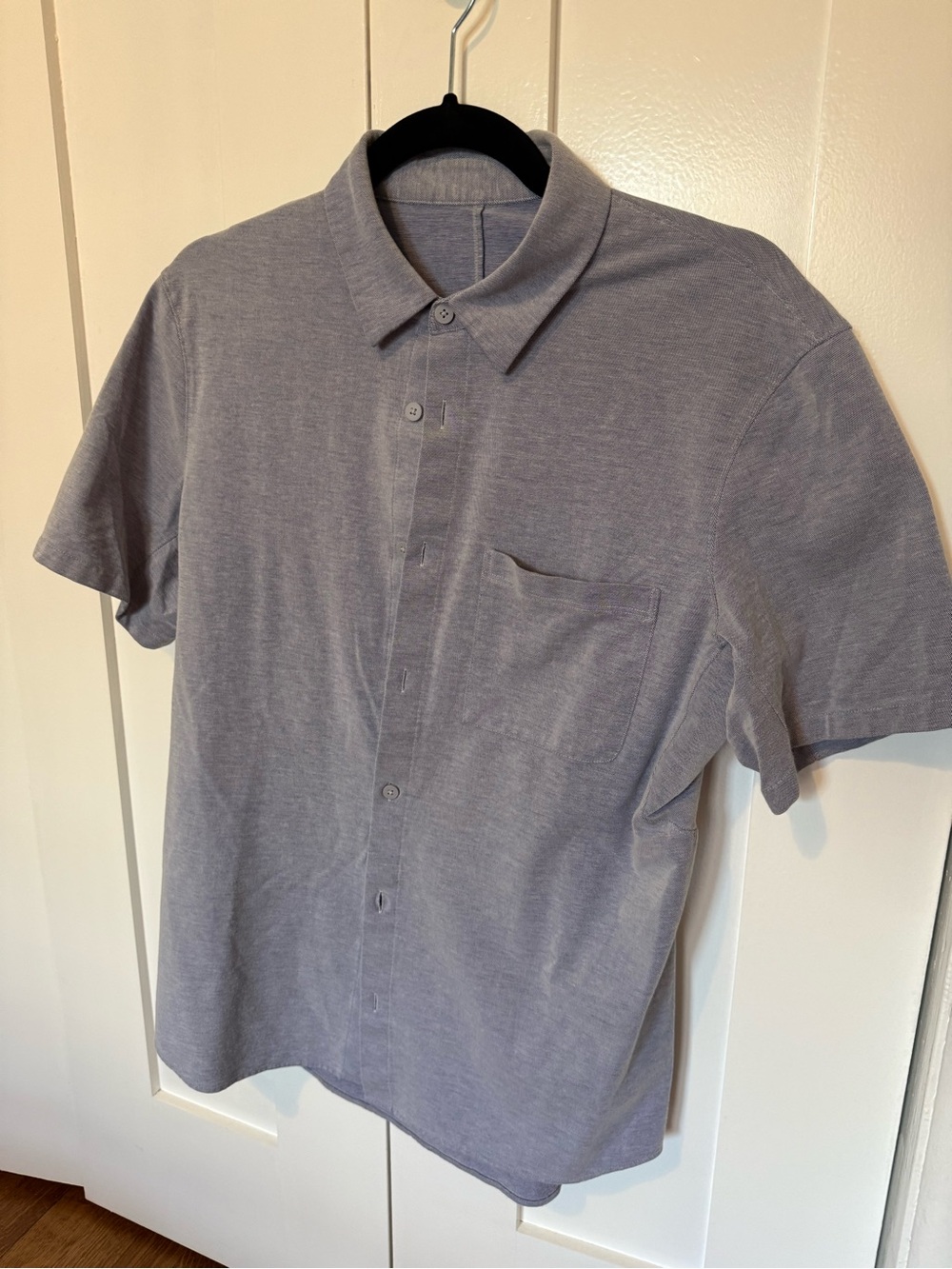 Men's Short-Sleeve Lululemon Button-Up Shirt